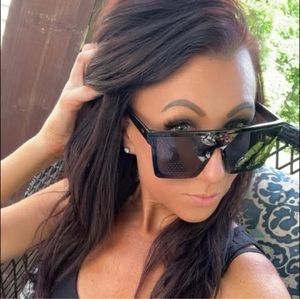 Meet your Posher, Leann